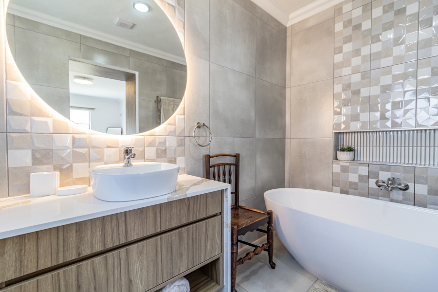 To Let 3 Bedroom Property for Rent in Saldanha Western Cape